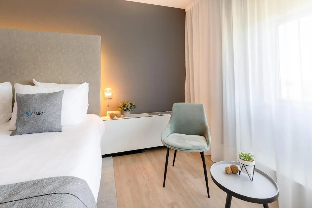 Garner Hotel Maastricht By Ihg