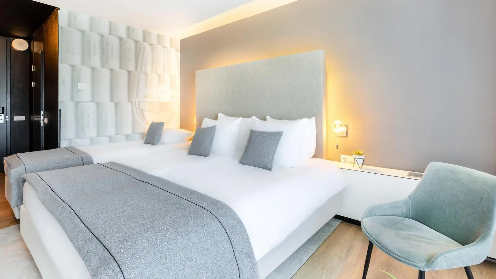 ****  Garner Hotel Maastricht By Ihg Holland
