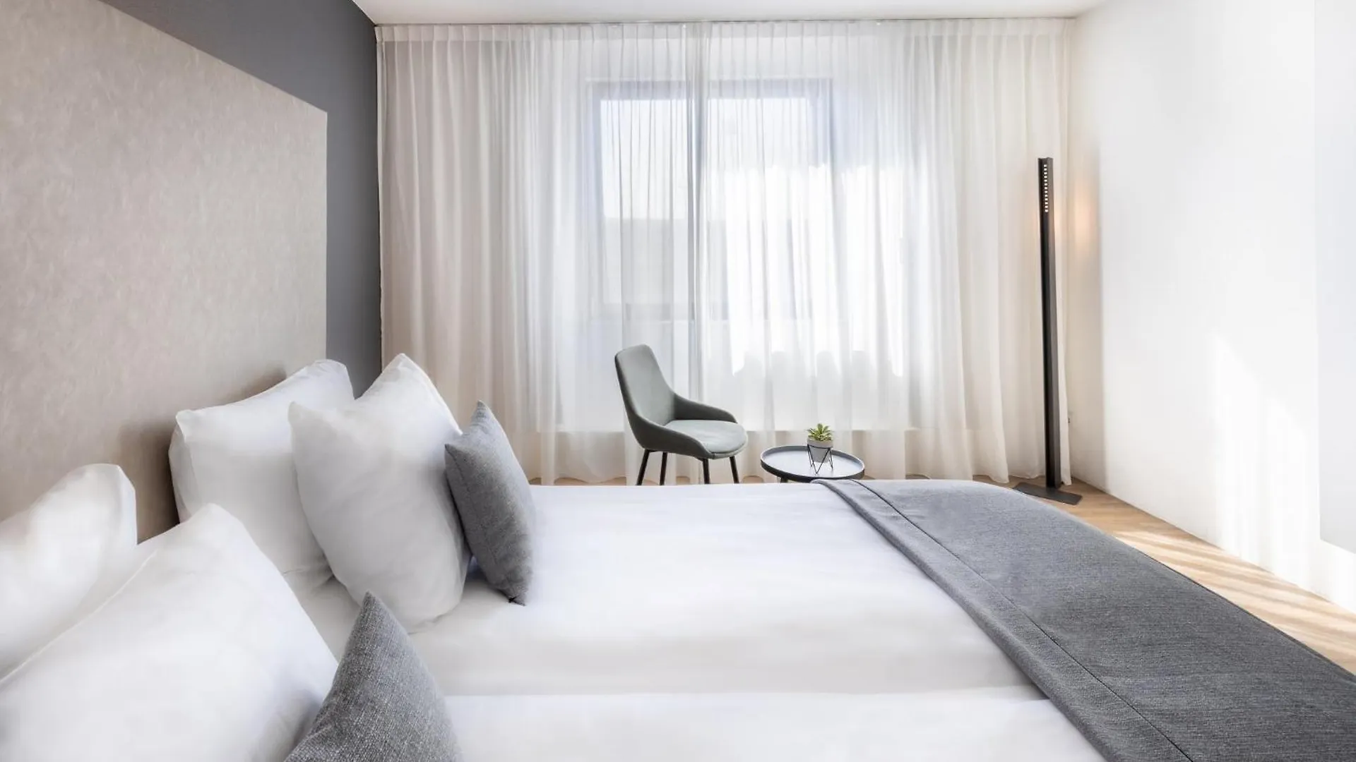 Garner Hotel Maastricht By Ihg Netherlands